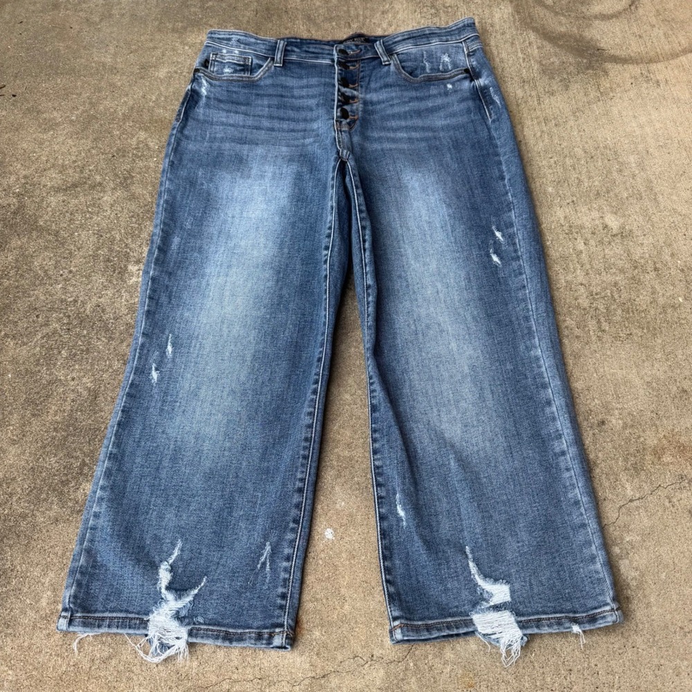 Judy Blue Wide Leg Distressed Jeans Medium Wash Button Fly JB82509MD Size 15/32